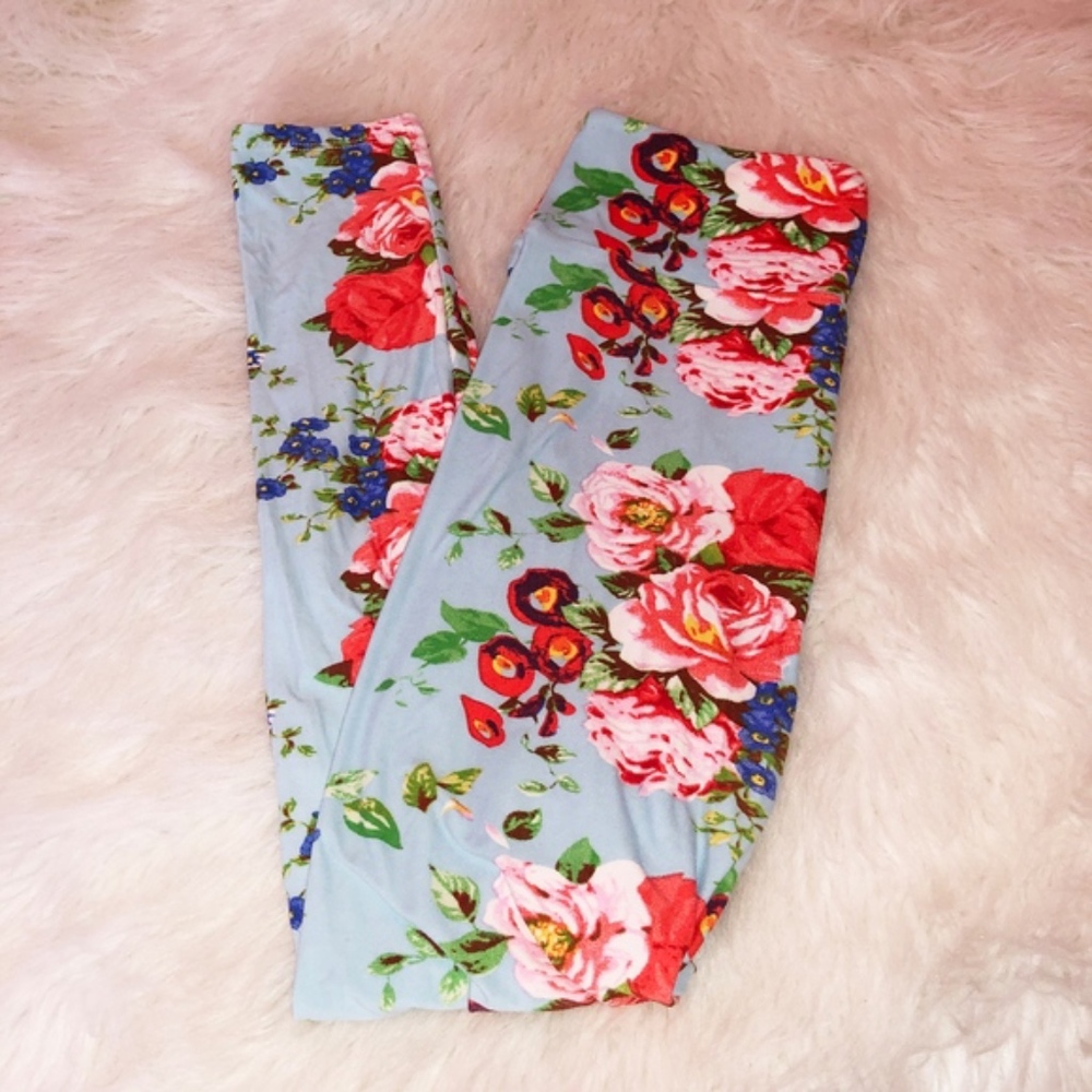 Simple Addiction S/M Floral Leggings